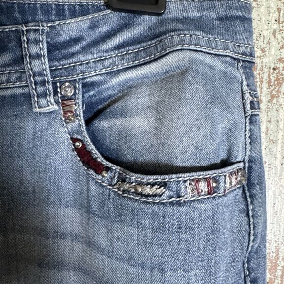 Shyanne Anne Jeans Womens 32 Short Boot Blue Light Pockets Embroidery Rhinestone - Picture 3 of 10